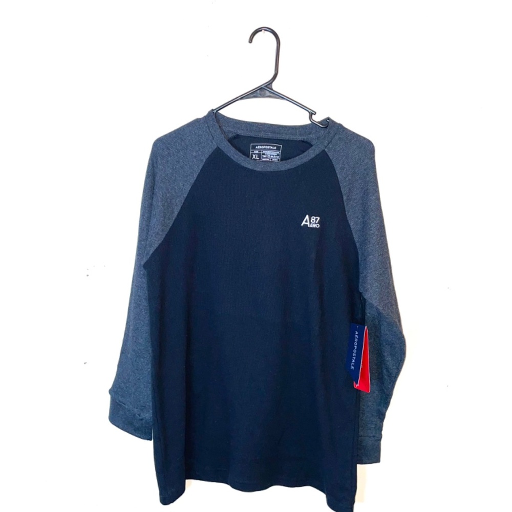 Mens Aeropostale Black and Gray Long Sleeve